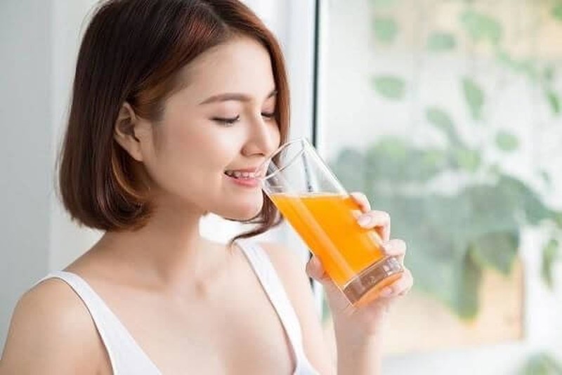 Bị tiêu chảy có nên uống nước cam?