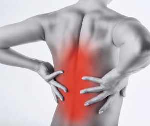 Bị đau lưng giữa là do đâu? Cần chữa như thế nào?