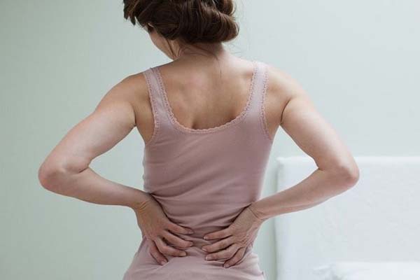Cách chữa đau lưng bằng phương pháp diện chẩn