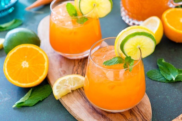 Uống nước cam có tăng cường sức đề kháng không?