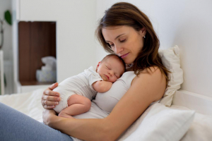 Có rất nhiều cách chữa cảm lạnh sau sinh để các mẹ tham khảo