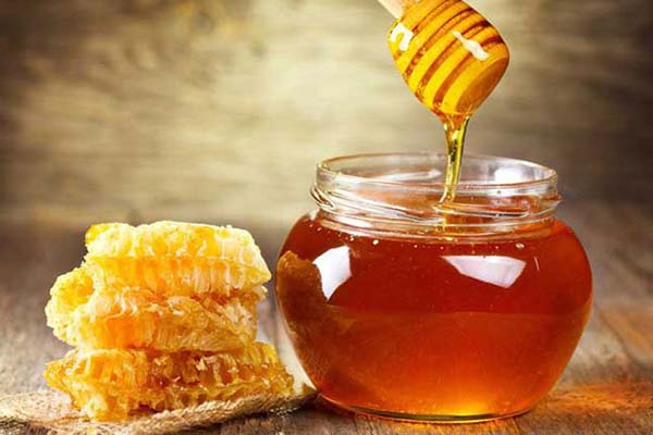 Chữa cảm cúm bằng mật ong